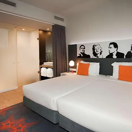Star Hotel